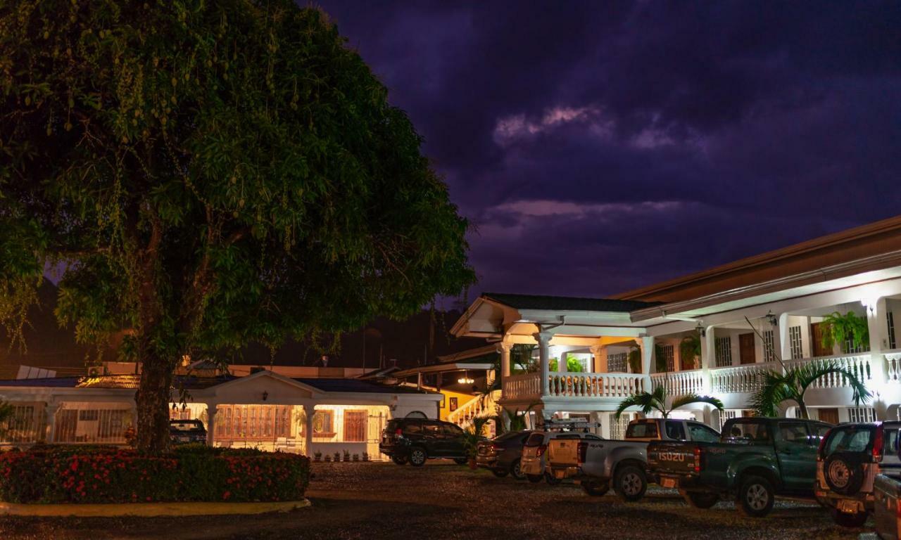 Hotel Andrea Neily 外观 照片